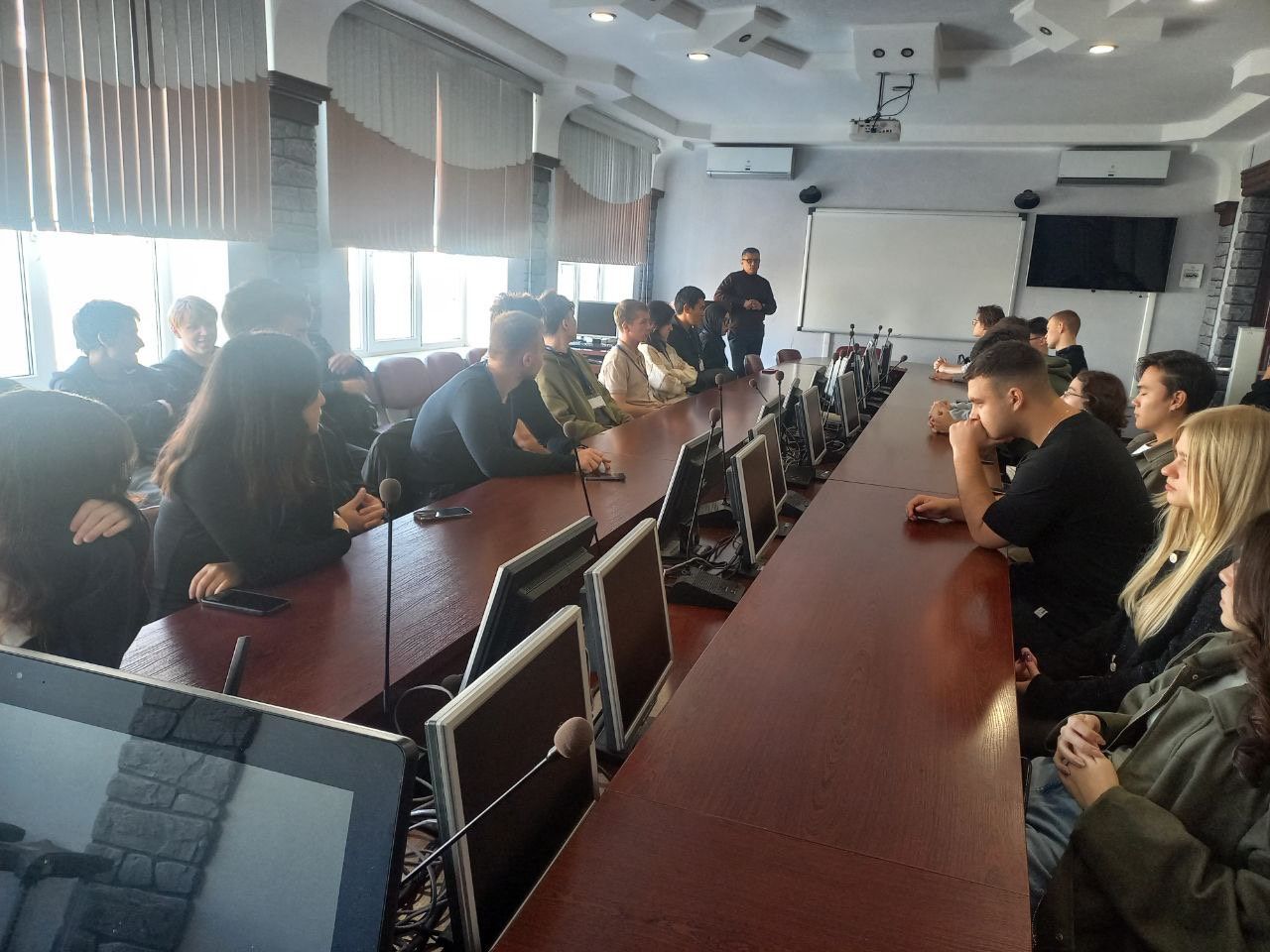 Профориентационные встречи с представителем ПУ ФСБ России по Республике Калмыкия и Астраханской области